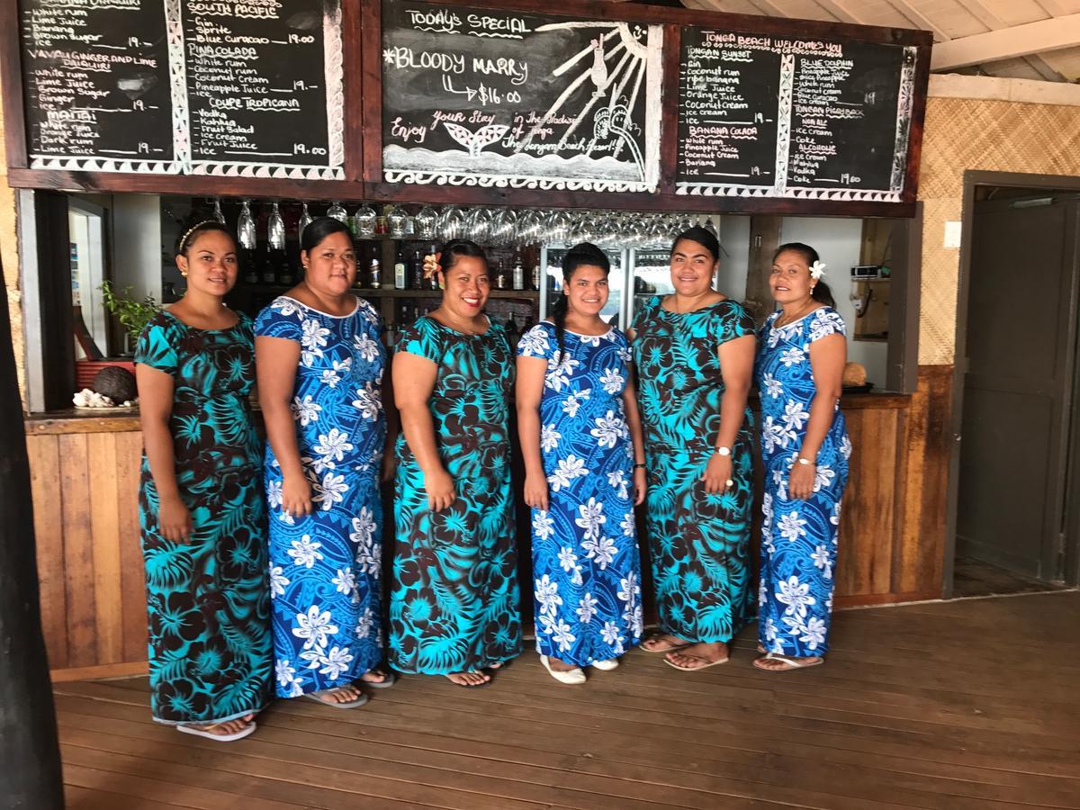 Tongan Beach Resort Utungake Esterno foto