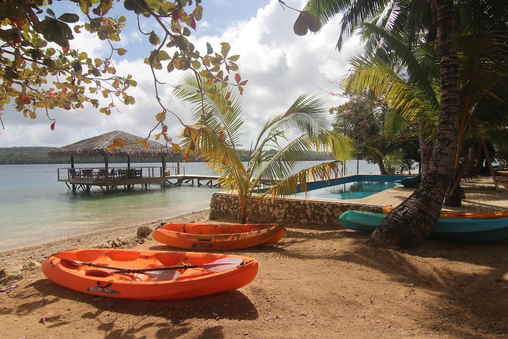 Tongan Beach Resort Utungake Esterno foto