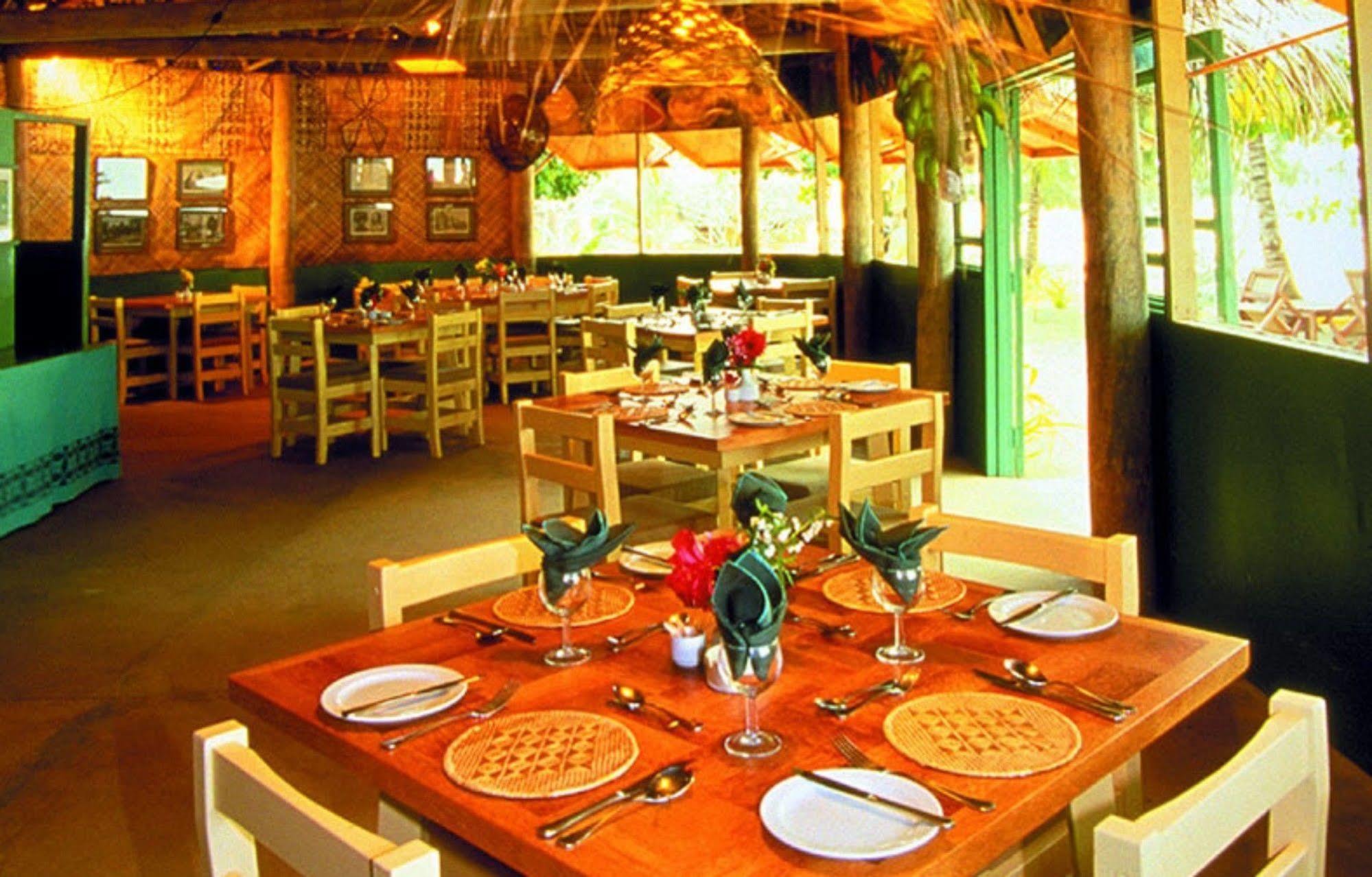 Tongan Beach Resort Utungake Esterno foto