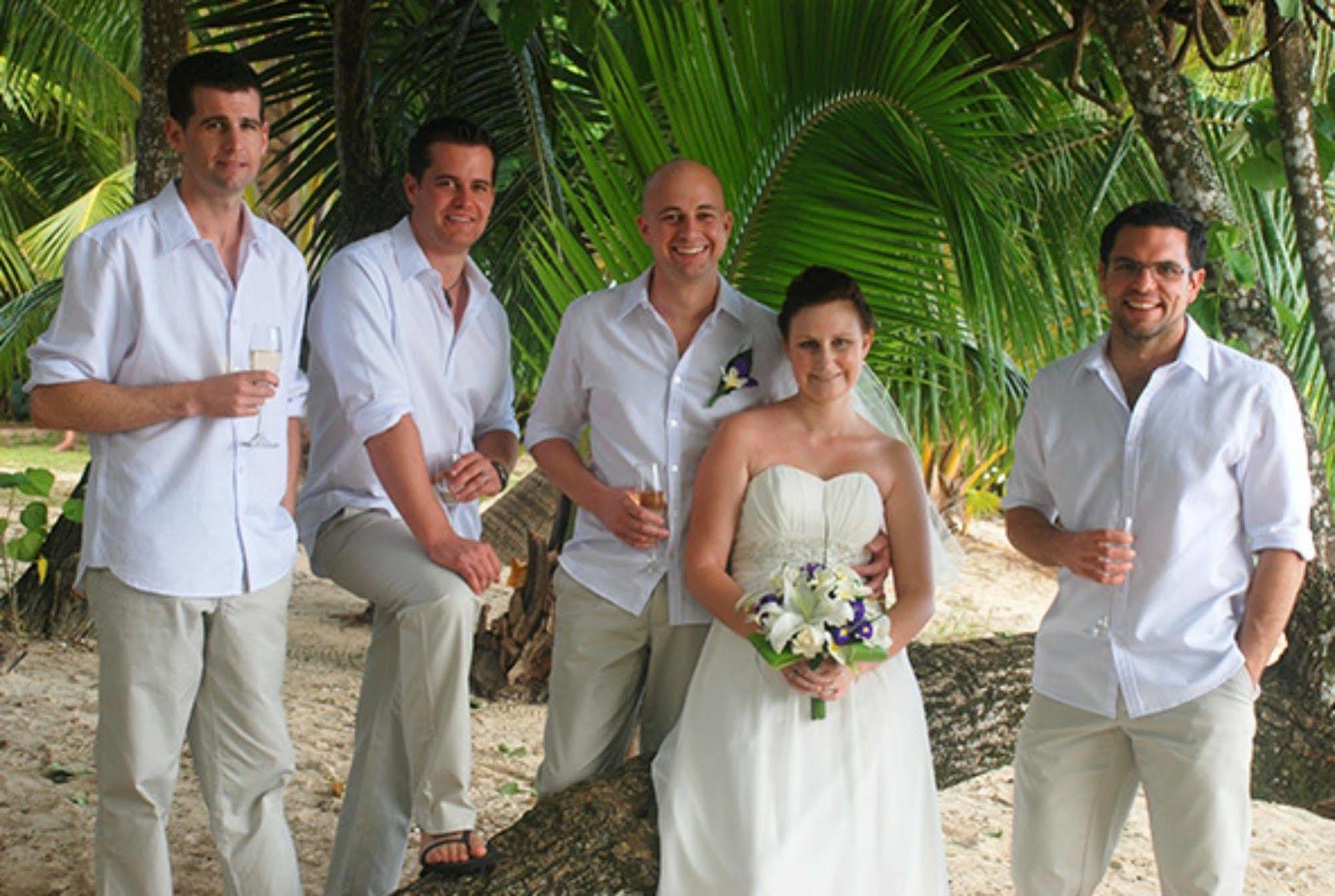 Tongan Beach Resort Utungake Esterno foto
