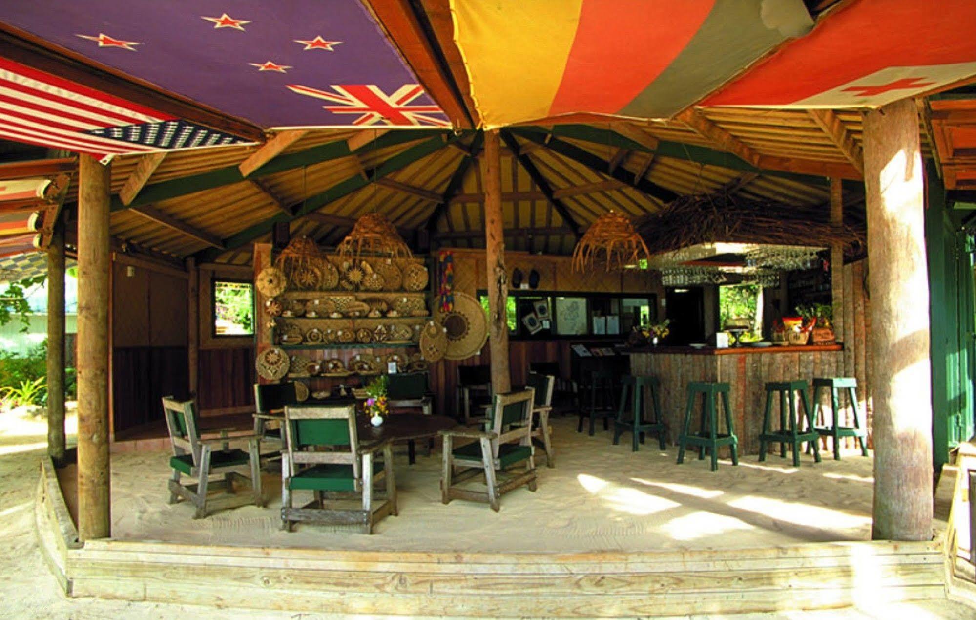 Tongan Beach Resort Utungake Esterno foto